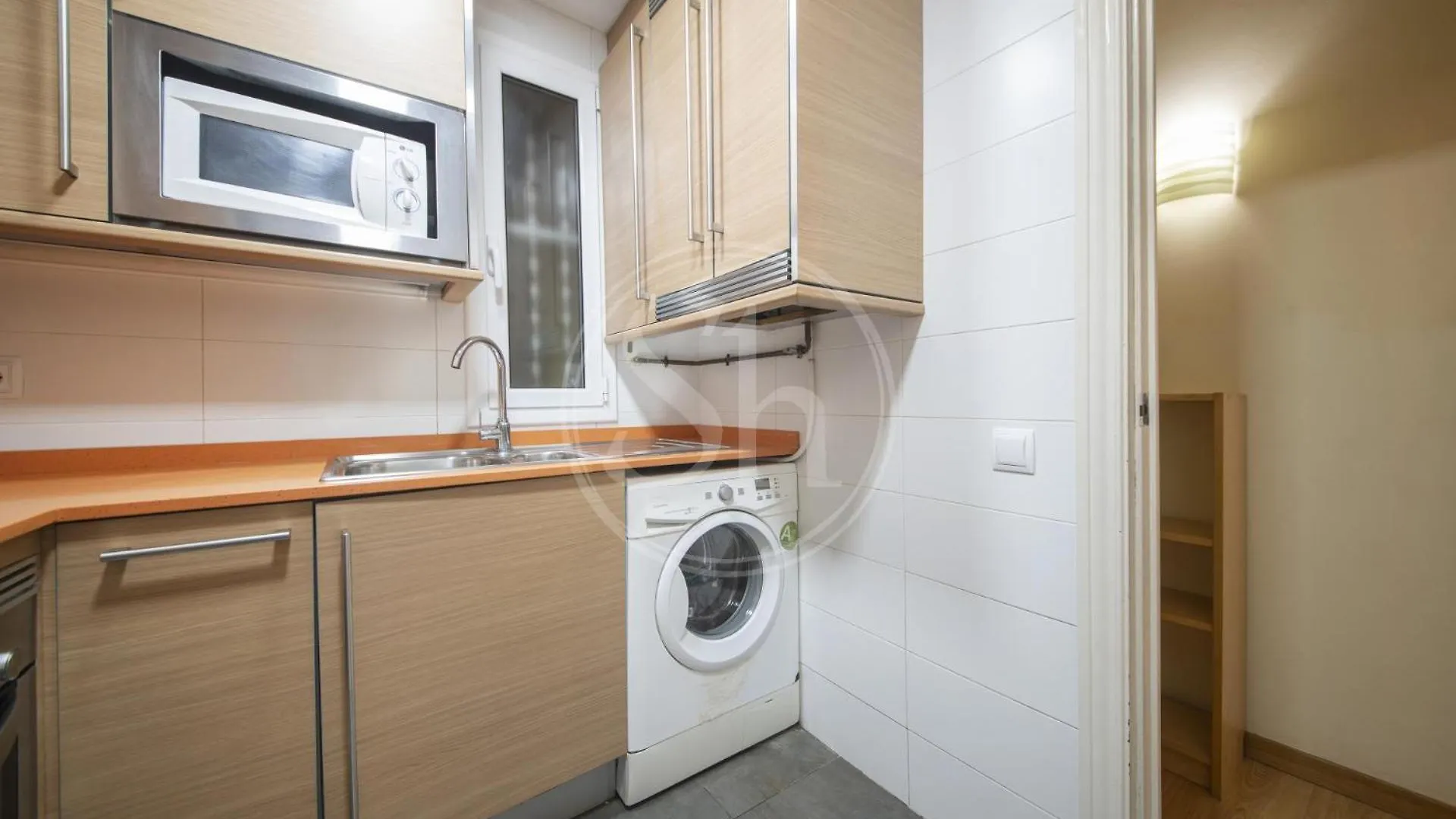 Bonito Apartamento En Poble Sec Barcelona